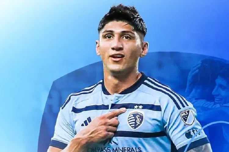 Aksi Brutal Bintang Major League Soccer (Mls) Alan Pulido
