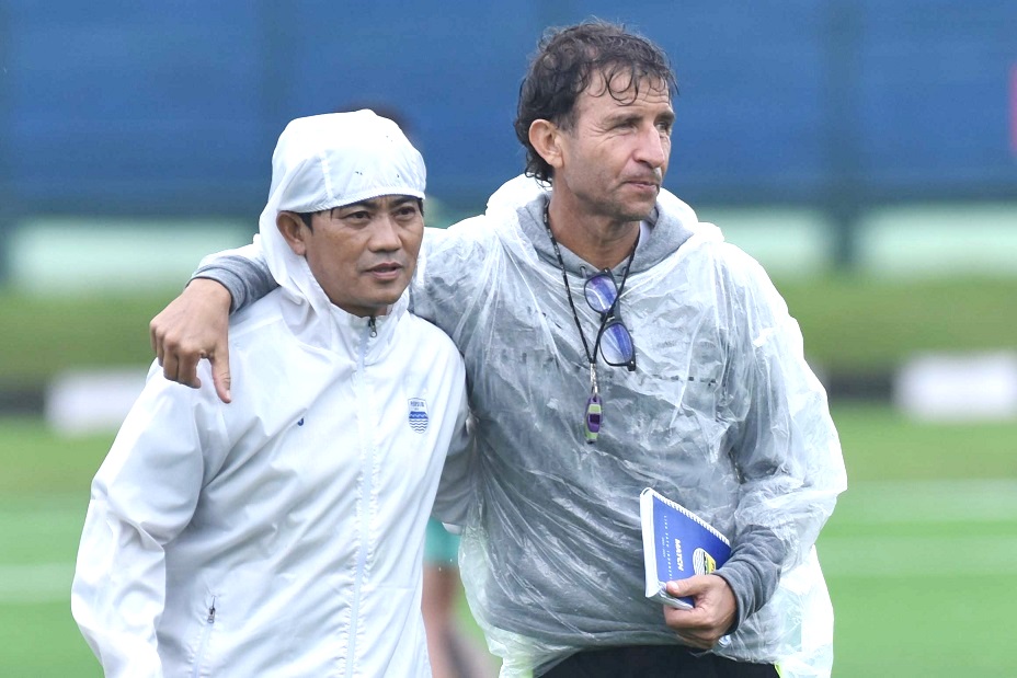 Persib Menunjuk Yaya Sunarya Sebagai Pengganti Sementara Luis Milla
