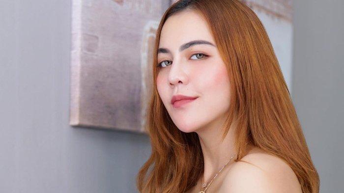 Ratu Rizky Nabila Menghebohkan Dunia Maya Setelah Bercadar Muncul