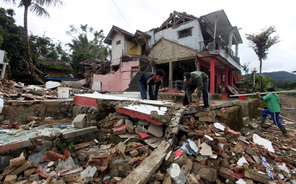 Dampak Gempa Garut Terhadap Perumahan di Kecamatan Nanggung, Kabupaten Bogor