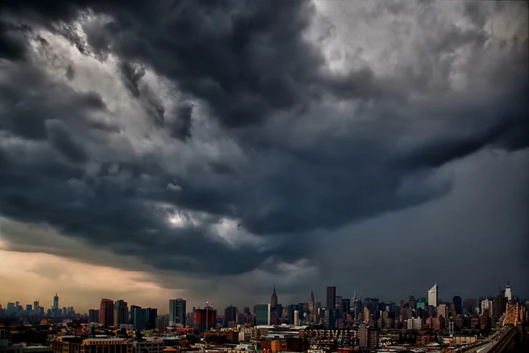 The Storm Chronicles: Thunderous Skie