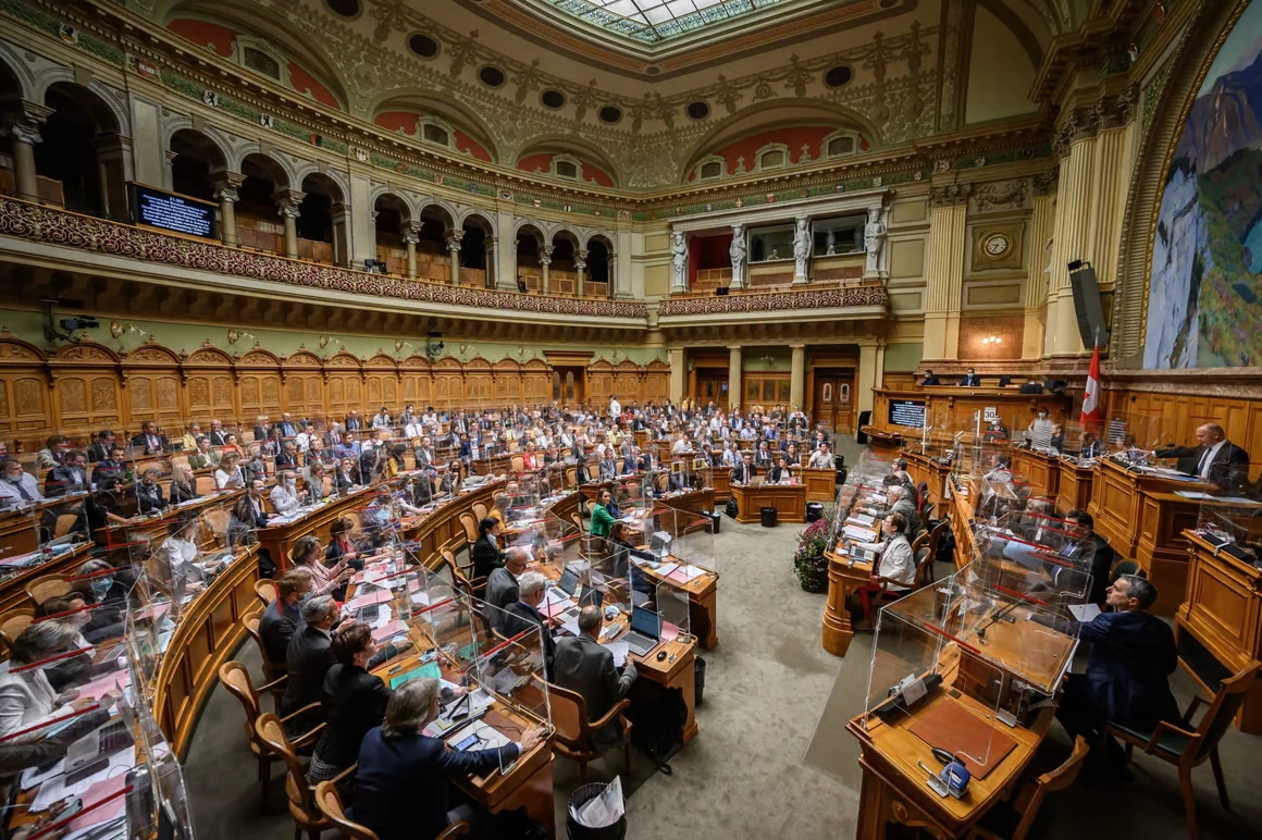 Wisatawan Wajib Tahu! Simak Perbedaan Sistem Pemerintahan Negara Swiss