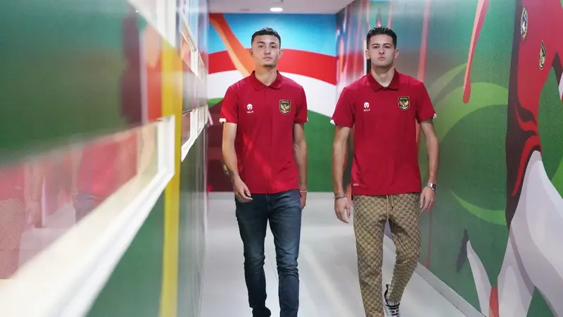 Justin Hubner dan Ivar Jenner: Dua Pemain Muda ‘Preman’ yang Mengguncang Timnas Indonesia
