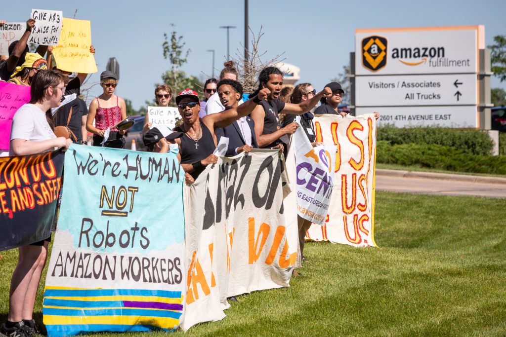 Subsidizing Abuse Menyelidiki Eksploitasi Pekerja di Industri Minnesota