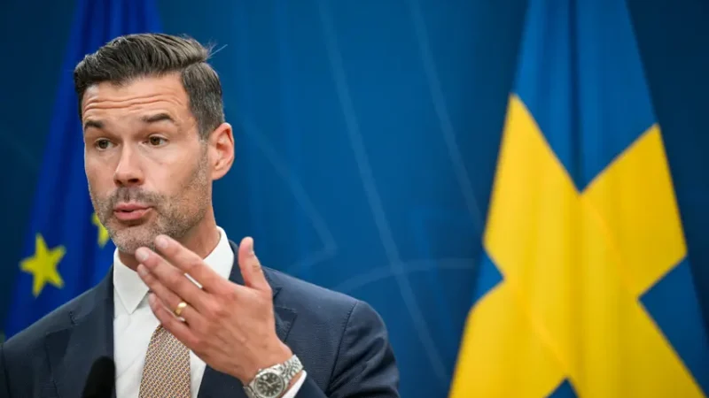 Pemerintah Swedia Serukan Penyelidikan Terhadap Biaya Imigrasi