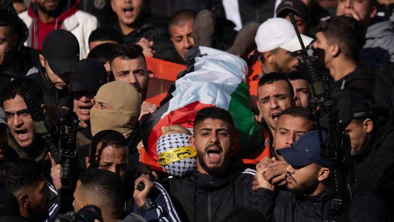 Seruan Evakuasi Dikeluarkan Saat Israel Menekan Serangan ke Gaza