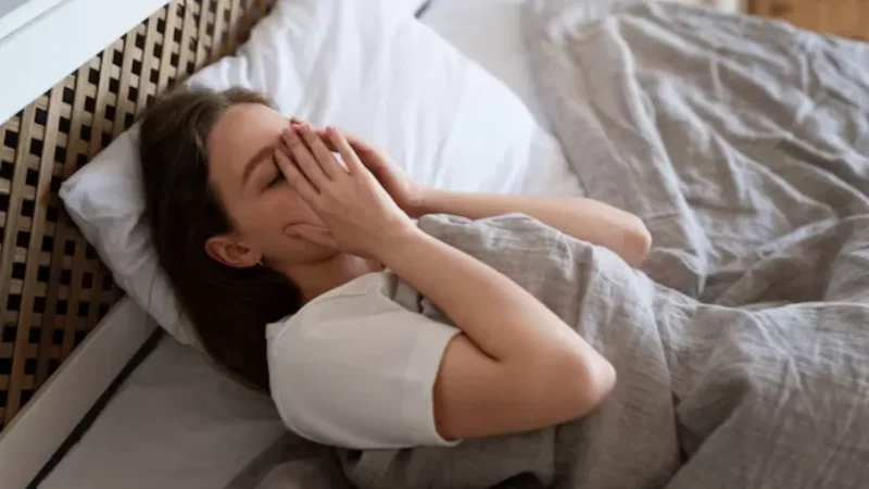 Tidur Cukup Bisa Turunkan Risiko Penyakit Jantung? Ini Kata Peneliti